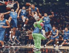 费德勒连续十五场比赛得分超过险胜，RNG不断突破！比赛高潮迭起